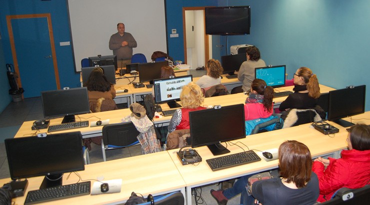 A aula CeMIT de Verín contará con cinco accións formativas en abril