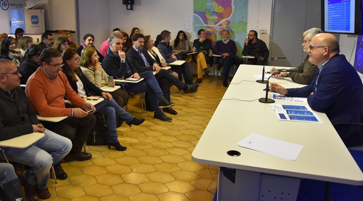 O PP de Ourense designa compromisarios para o congreso autonómico