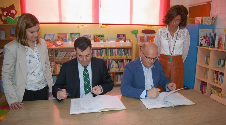 Educación e Deputación investirán 644.000 en melloras para 36 centros educativos da provincia