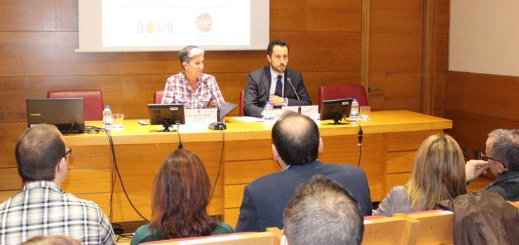 AJE y Down Ourense firman un convenio para impulsar el programa “Emprego con apoio”