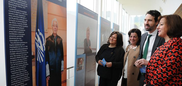 A biblioteca do campus acolle a exposición de premiadas Josefa Wonenburger