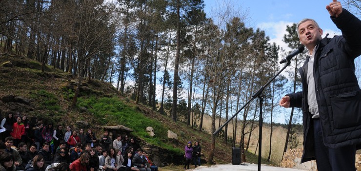 Celebración do “Día da Auga, da Árbore e da Poesía» na Insua dos Poetas