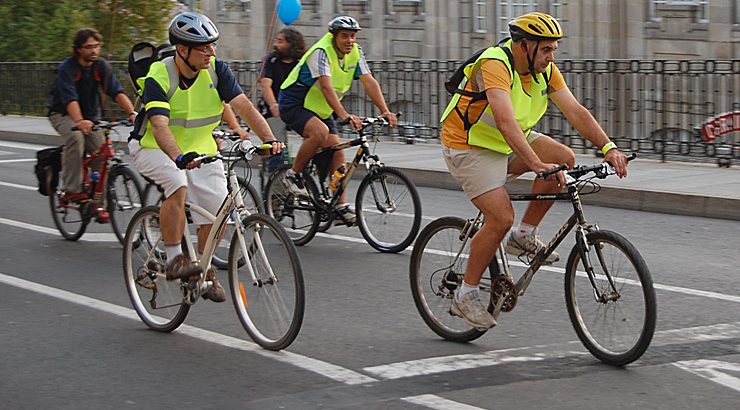 O Concello solicítalle á Xunta catro sendas peonís e ciclistas en vías de titularidade autonómica