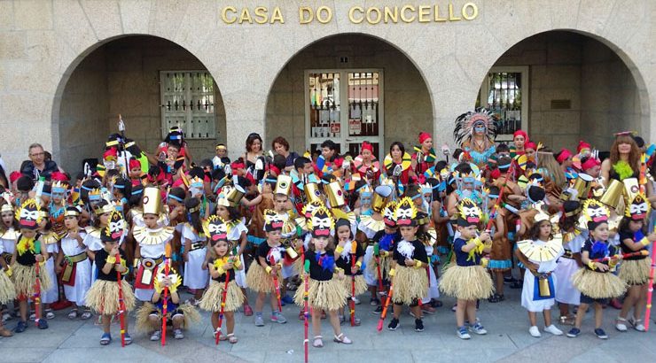 Cento trinta nenos participan no desfile da Ludobatucada