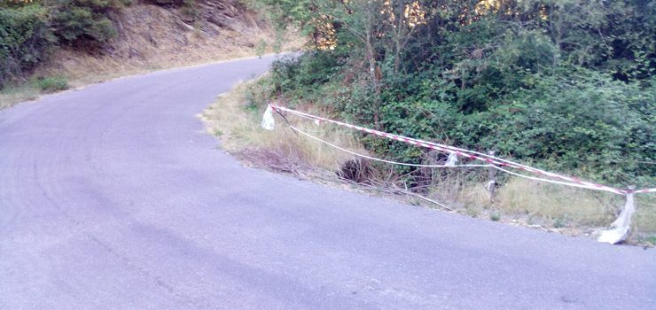 O BNG denuncia o mal estado dunha estrada en Riós