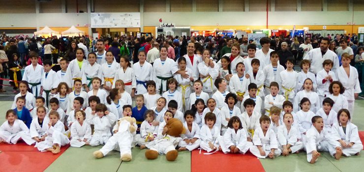 130 NENOS DE JUDO E JIU JITSU EN «MEGAXOVE»