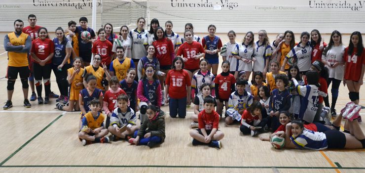 50 participantes en el torneo navideño de voleibol