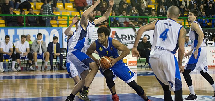 El primer tiempo lastra al COB