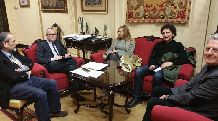 O alcalde de Ourense propón a incoación  dun expediente de honra a Daniel Vázquez-Gulías