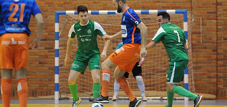 O Sala Ourense sofriu para sacar os tres puntos no derbi ourensán