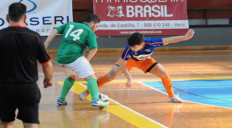 O sala Ourense cae ante o Estradense