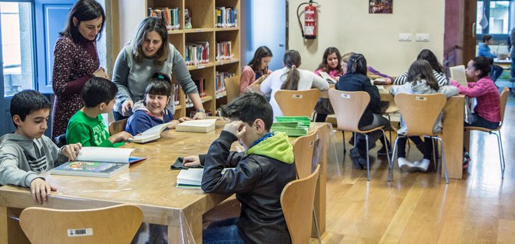 A Biblioteca de Verín optará a ser a máis comprometida socialmente