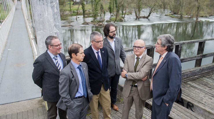 As obras de recuperación dunha senda fluvial mellorarán o acceso ao río Avia, en Leiro