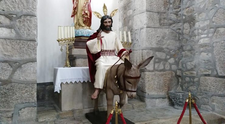 Comeza a Semana Santa do Carballiño