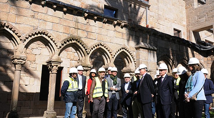 Visita ás obras da Biblioteca e o Arquivo Provincial