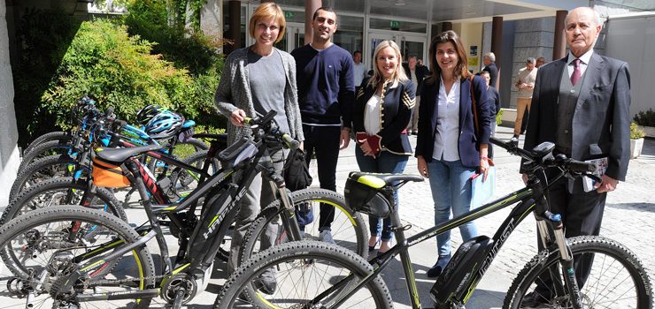 En bicicleta polo Xurés