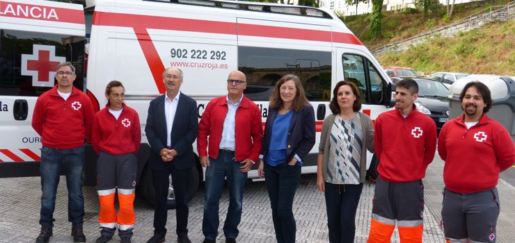 A Deputación de Ourense entrega a Cruz Vermella  unha nova ambulancia para emerxencias