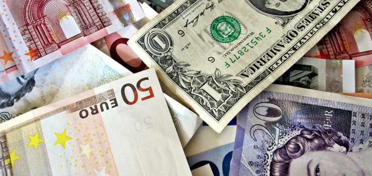 ¿Qué diferencia hay entre un cambio de moneda y de divisa?