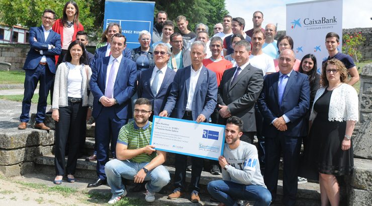Pérez Rumbao y CaixaBank donan 20.000 euros a Proxecto Home Galicia y a Autismo Ourense