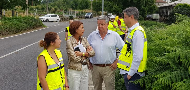 Inícianse as obras nas beirarrúas de Cea