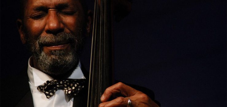 Actuación de Ron Carter en Ourense