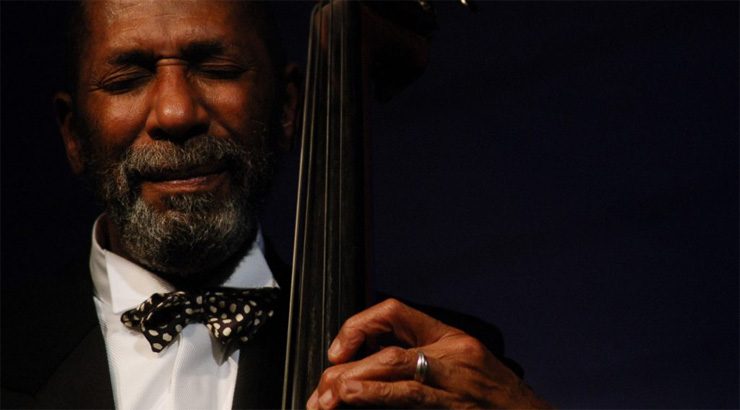 Actuación de Ron Carter en Ourense