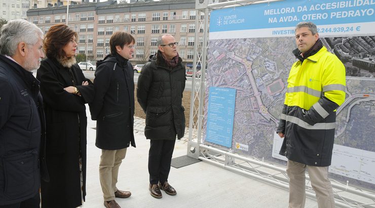 A Avenida Otero Pedrayo, renovada a finais de marzo