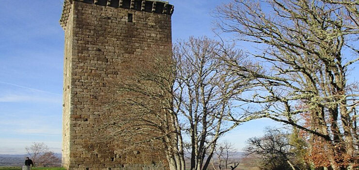 A Xunta restaurará a Torre da Fírbeda