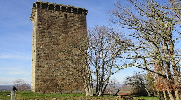 A Xunta restaurará a Torre da Fírbeda