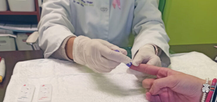 Las farmacias ourensanas realizaron 6.000 test en dos semanas