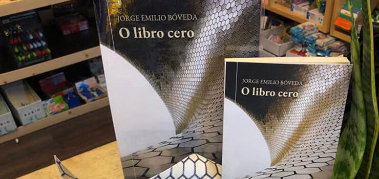 «Os personaxes dos meus libros sempre son os mesmos e están entrelazados nas distintas historias que teño escrito»