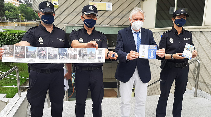 As credecnciais do Camiño de Santiago tamén se selan na Policía Nacional de Ourense