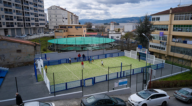 Nova cancha multixogos do barrio da Milagrosa