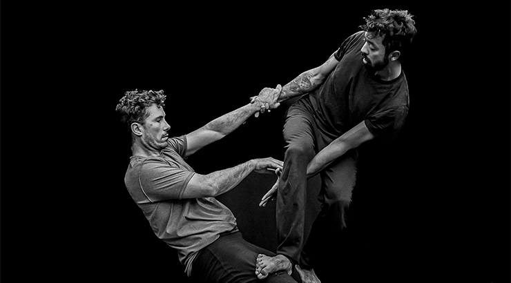 Verín acolle o espectáculo de circo e Danza «Disculpa si te presento como que no te conozco»