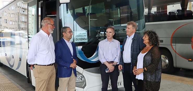 Amplíase o servizo de autobús entre O Carballiño e Ourense Amplíase o servizo de autobús entre O Carballiño e Ourense