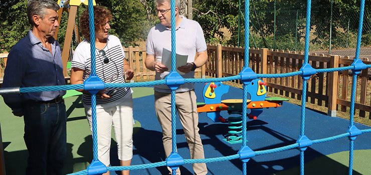 A Xunta destina 35.000 euros á mellora da Casa do Concello e do parque infantil do Riós A Xunta destina 35.000 euros á mellora da Casa do Concello e do parque infantil do Riós