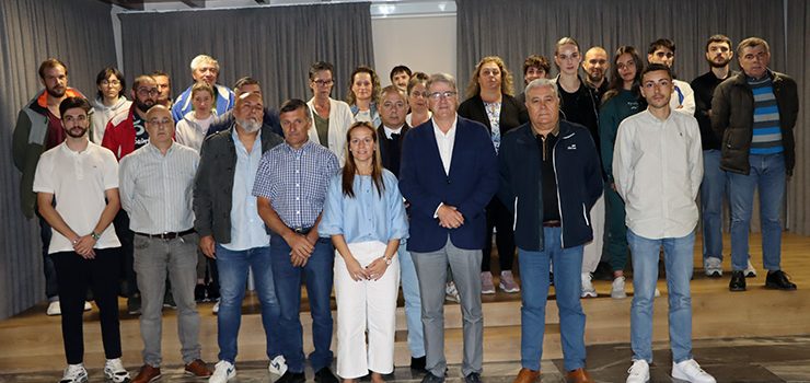 O obradoiro Portas do Xurés II formará 20 persoas desempregadas en albanelería e carpintería O obradoiro Portas do Xurés II formará 20 persoas desempregadas en albanelería e carpintería